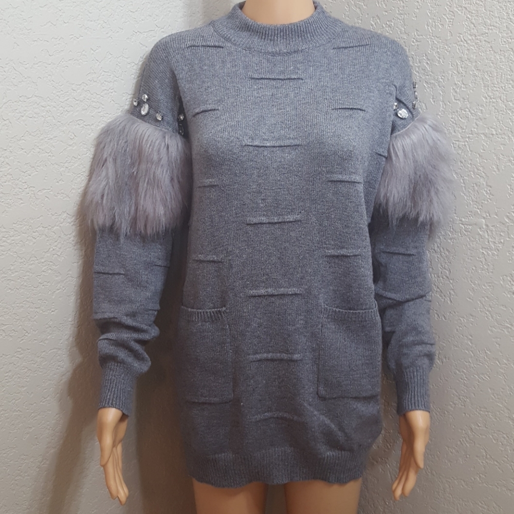 Faux Fur & Rhinestone Embellishe Textured Sweater